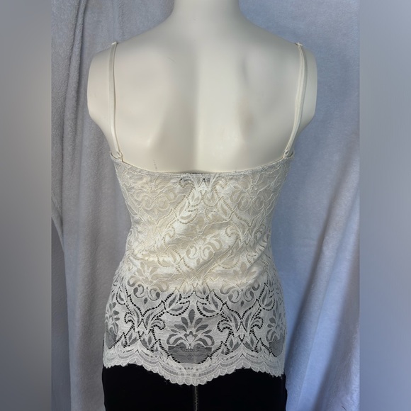 Lace Cami Top Sleeveless‎ V Neck Lined Tank Top - Picture 2 of 5